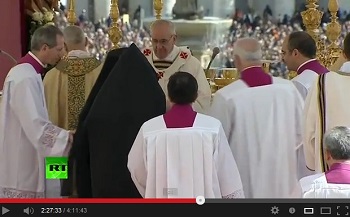 Anti_Francis_anti_mass_2.jpg