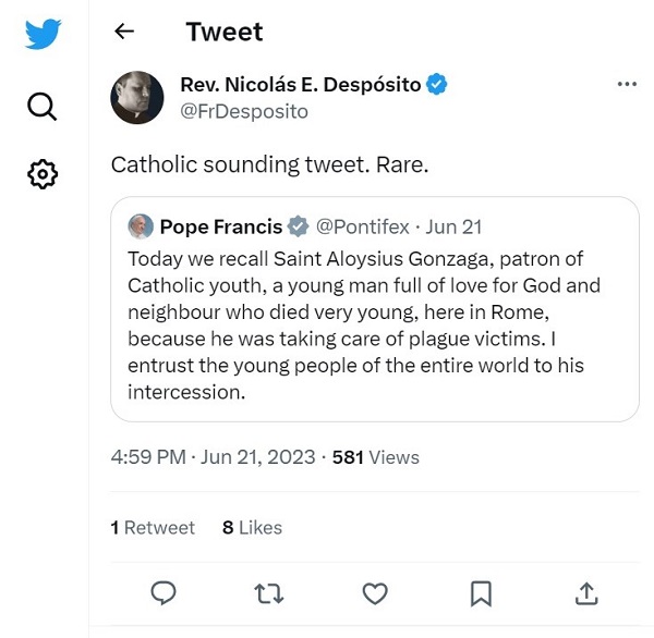 Fr Desposito prises Pope Francis